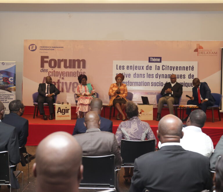1er forum : Les enjeux de la citoyenneté active